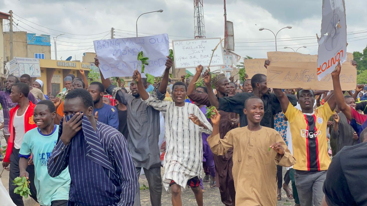 Defiant Kano Protesters Defy Curfew On Day 3 Of Protest