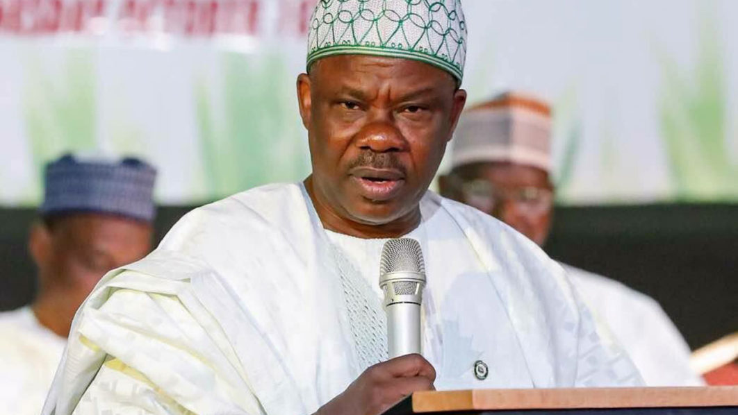 Amosun Faults Utomi Over Claims On Presidential Jet Seizure