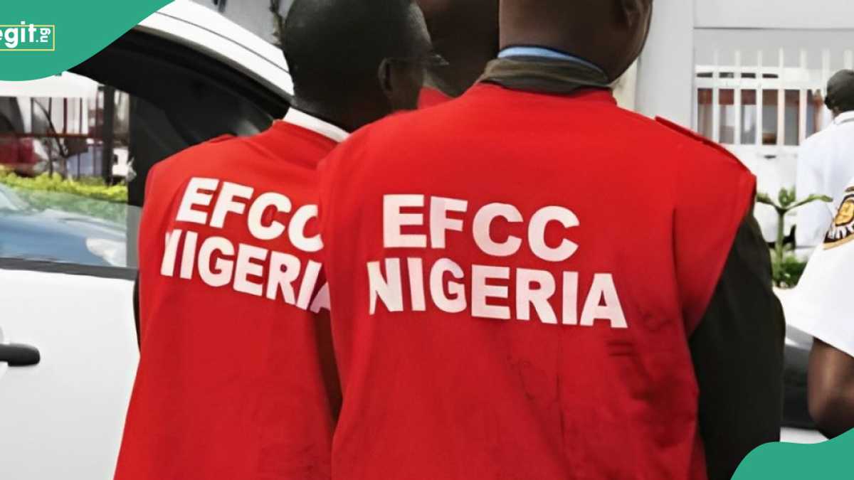 EFCC Drills Fake Member Arrested by DSS, Details Emerge