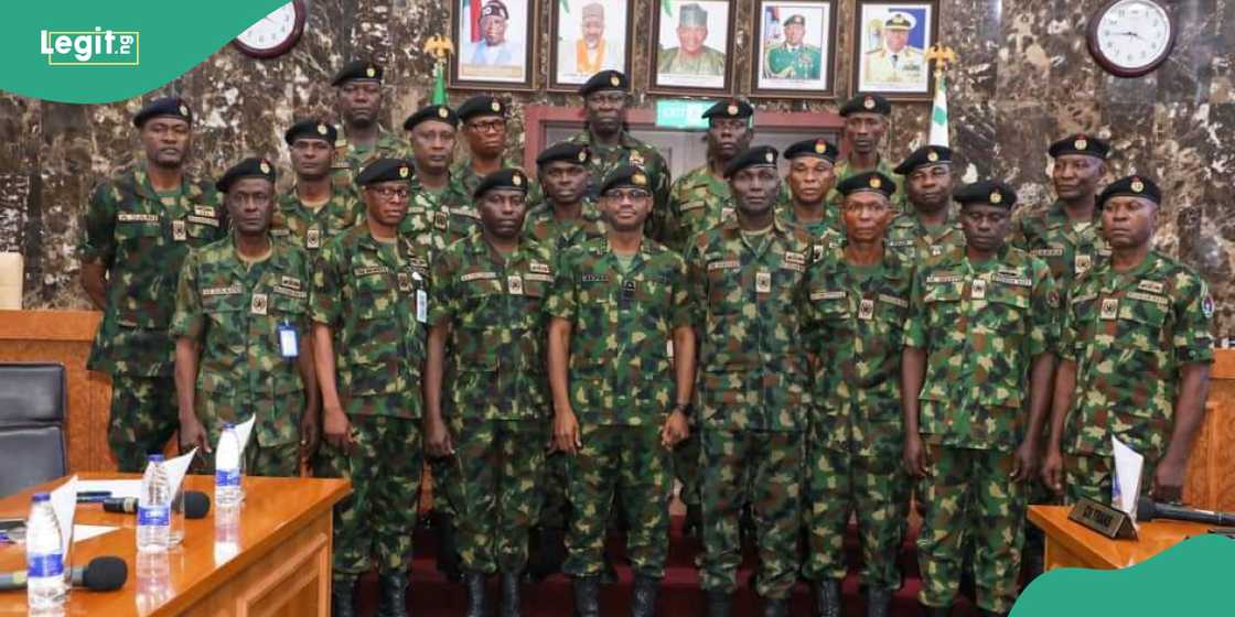 19 Newly promoted warrant officers