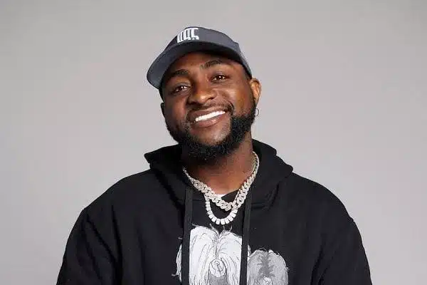 Nigerian man goes viral for striking resemblance to singer Davido