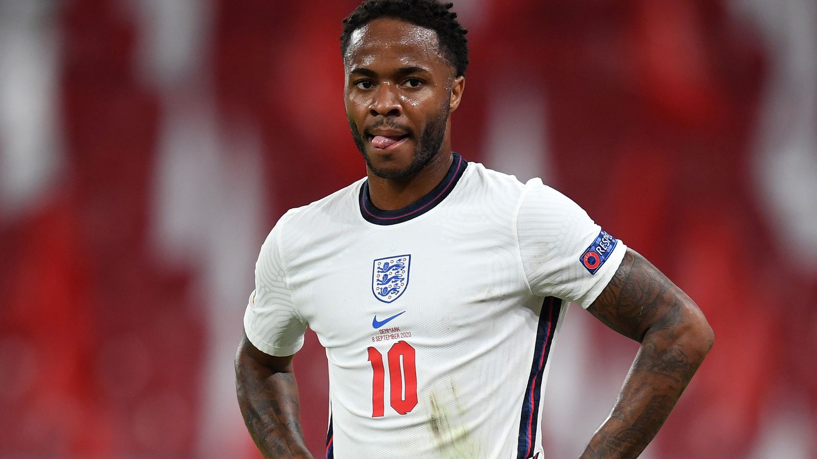 Raheem Sterling makes Chelsea transfer decision