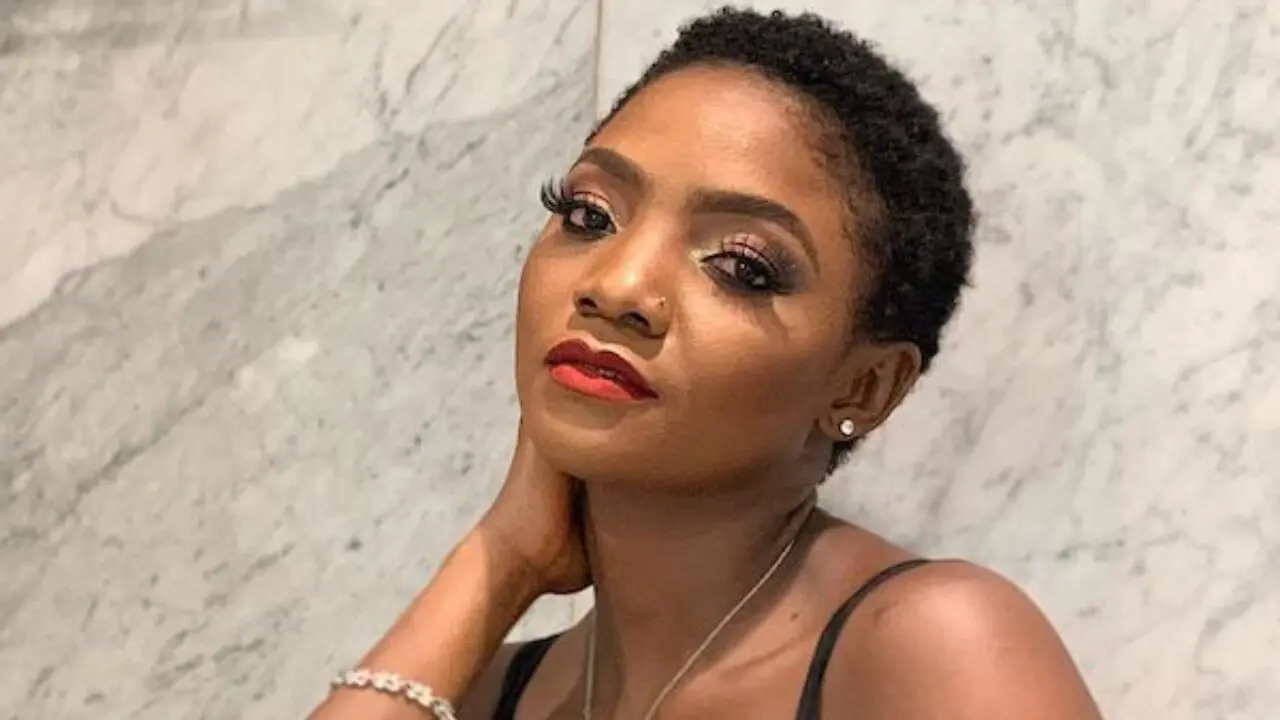 ‘I will always stand with the people’ – Simi backs nationwide protests