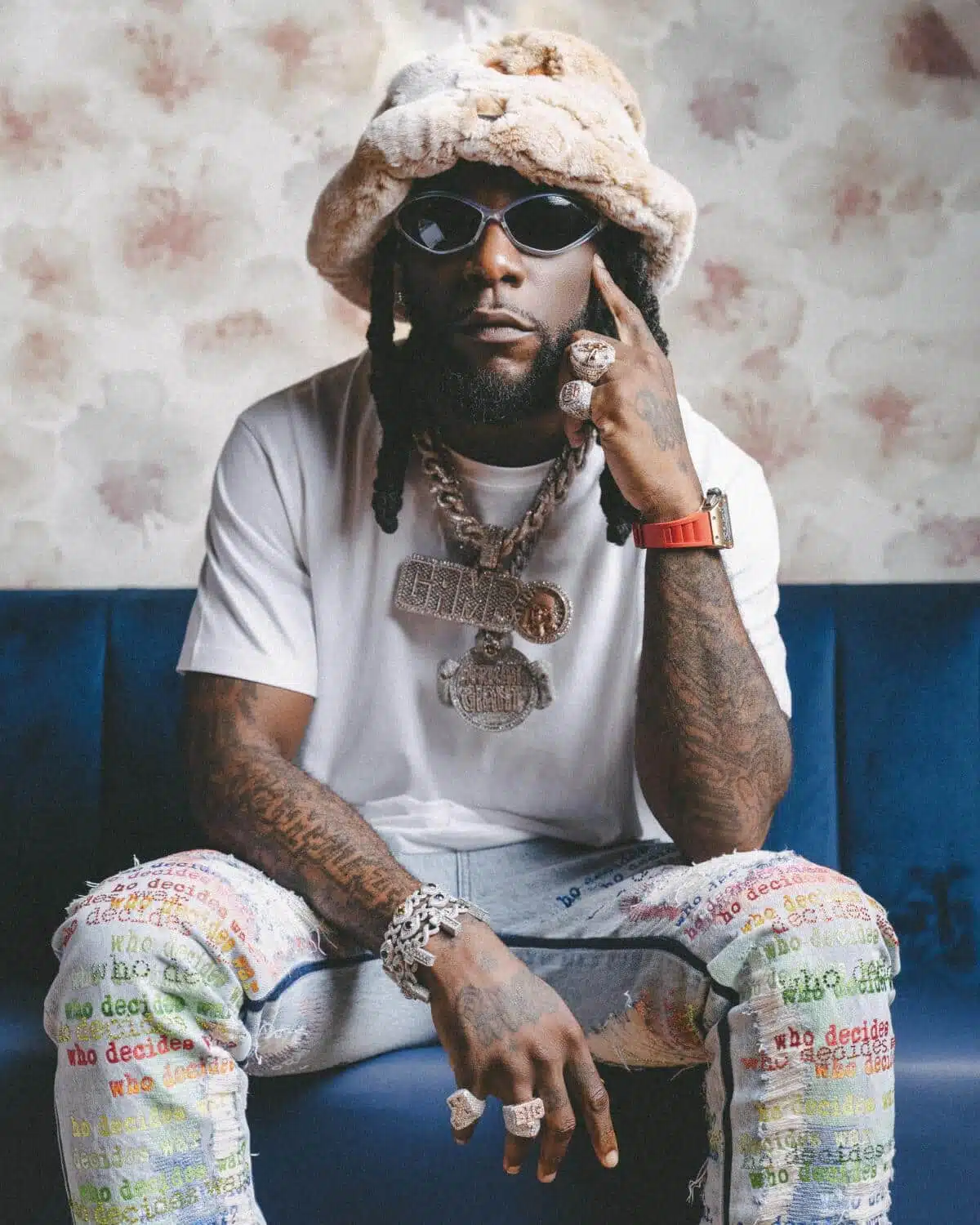 Burna Boy shares his opinion on Yhemolee's wedding