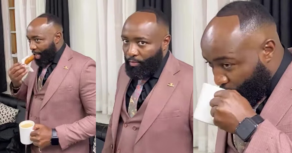 "That’s not a hairline, that’s a finish line" – Tongue wags as Kenyan barber shows off the 'lonely' hairline of his customer (VIDEO)