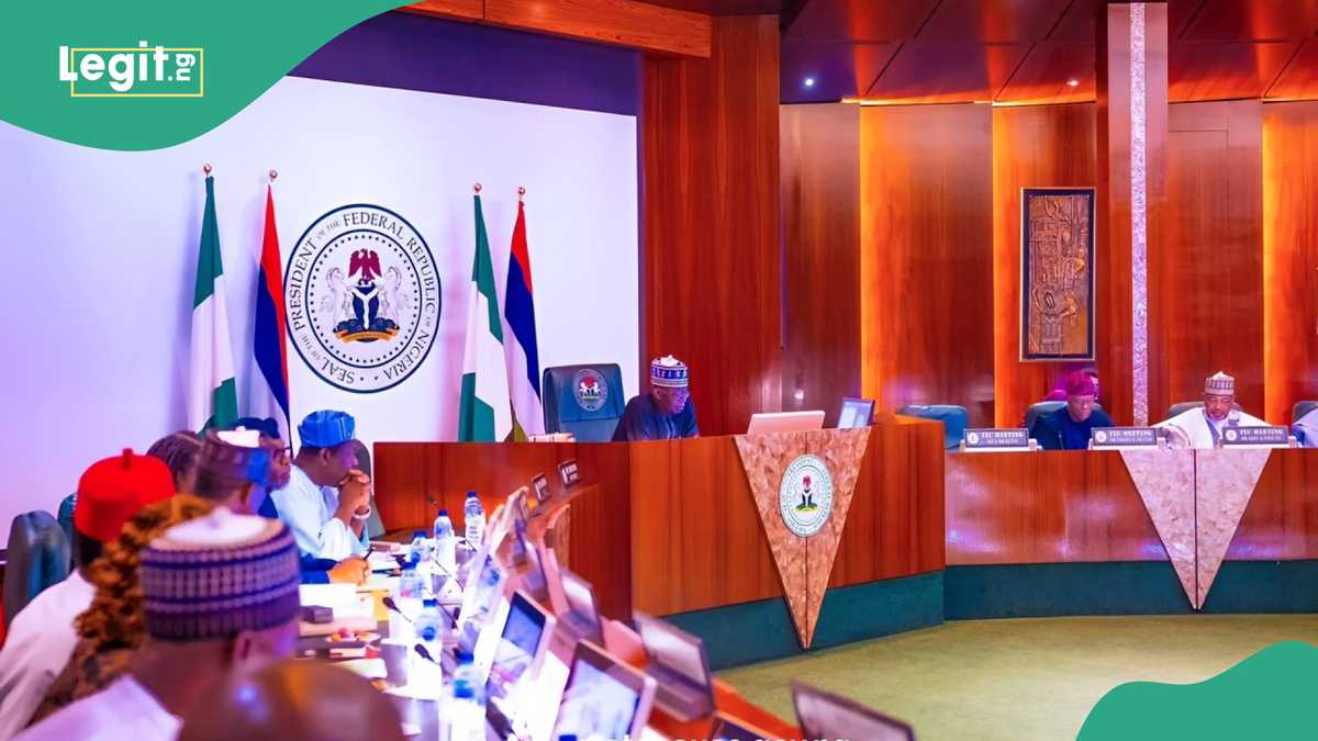 Anxiety As Tinubu Presides Over FEC Meeting, May Sack Ministers, Shake Up Cabinet