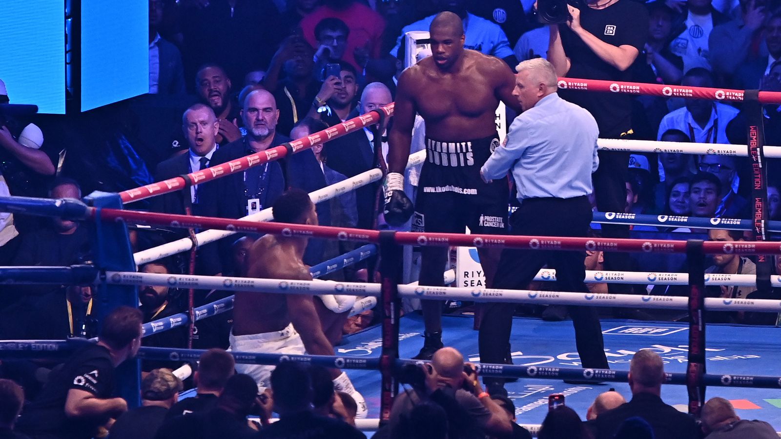 Daniel Dubois defeats Anthony Joshua by knockout in fifth round