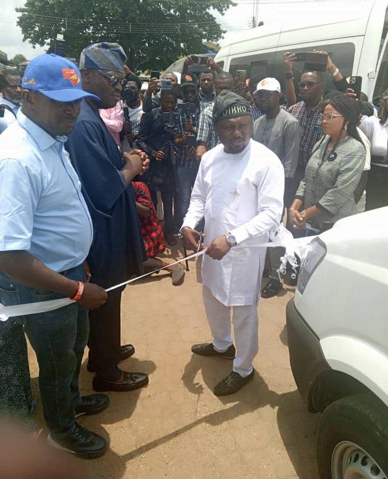 Federal Gov't Deploys 20 CNG Buses To Oyo