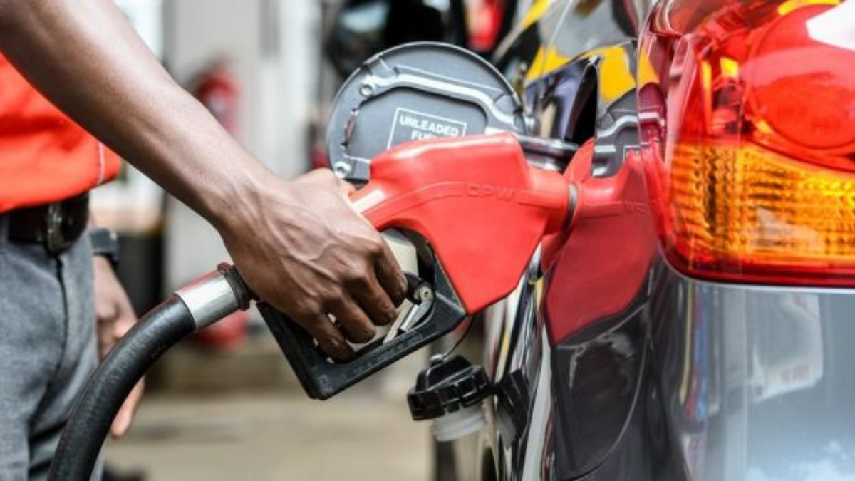 Petrol Price Hits N2,500 As IPMAN Shuts Filling Stations Over Seized Trucks