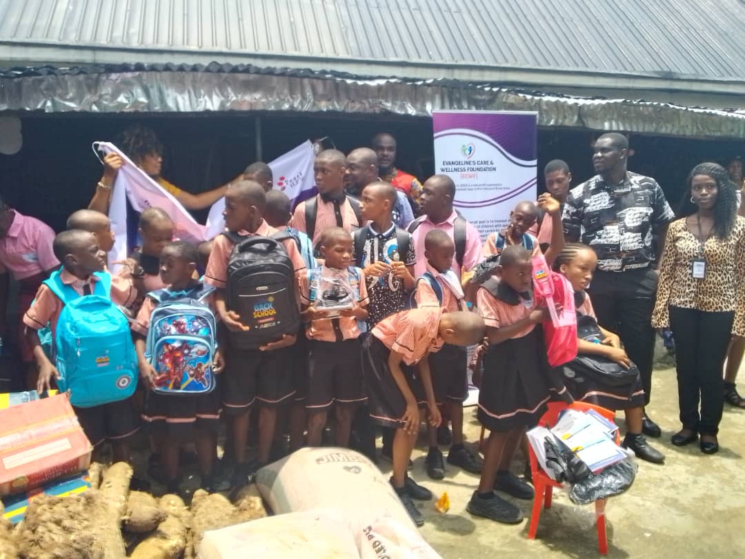 Rotary Club Donates Learning Materials, Food To Students Of Rivers Special School