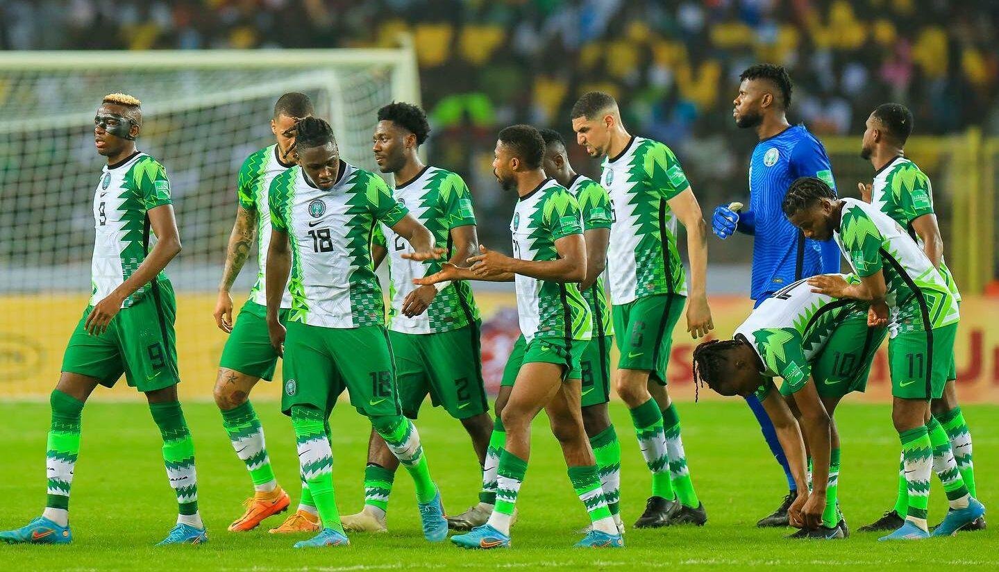 Super Eagles Camp Bubbles As Lookman, Aina, Ekon, Ndidi, Others Arrive In Uyo