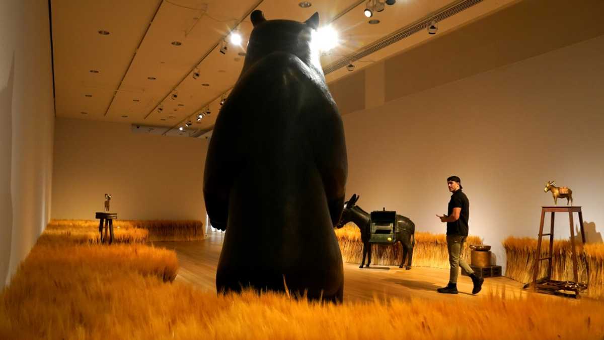 Sculptor Lalanne's animal creations sell for $59 mn