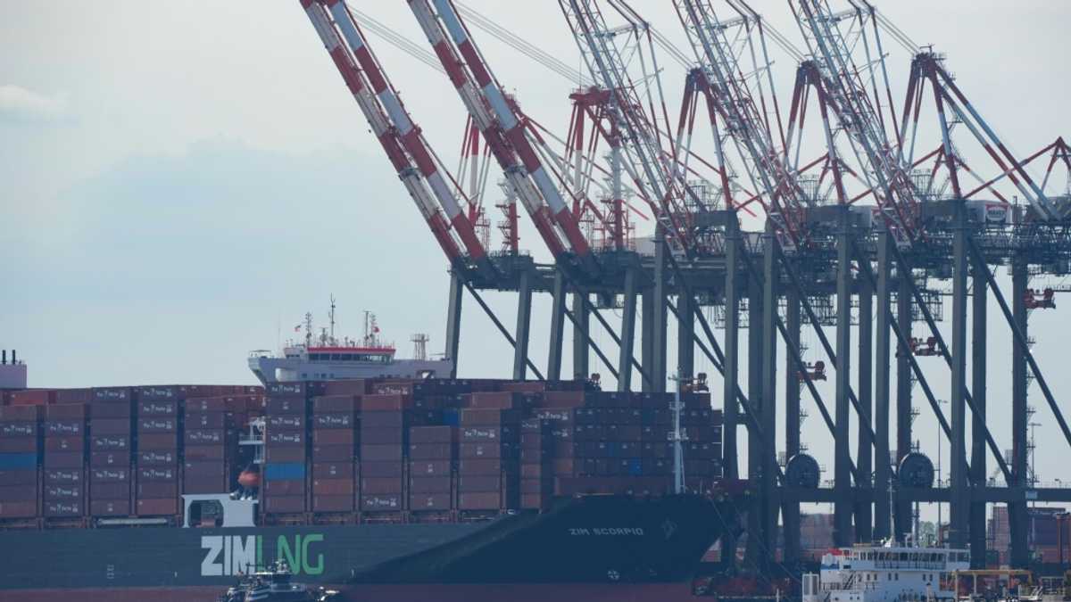 US firms brace for more tariffs as election approaches