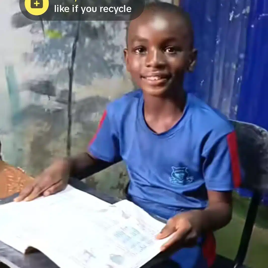 Man turns waste pure water sachets into chairs and tables for children