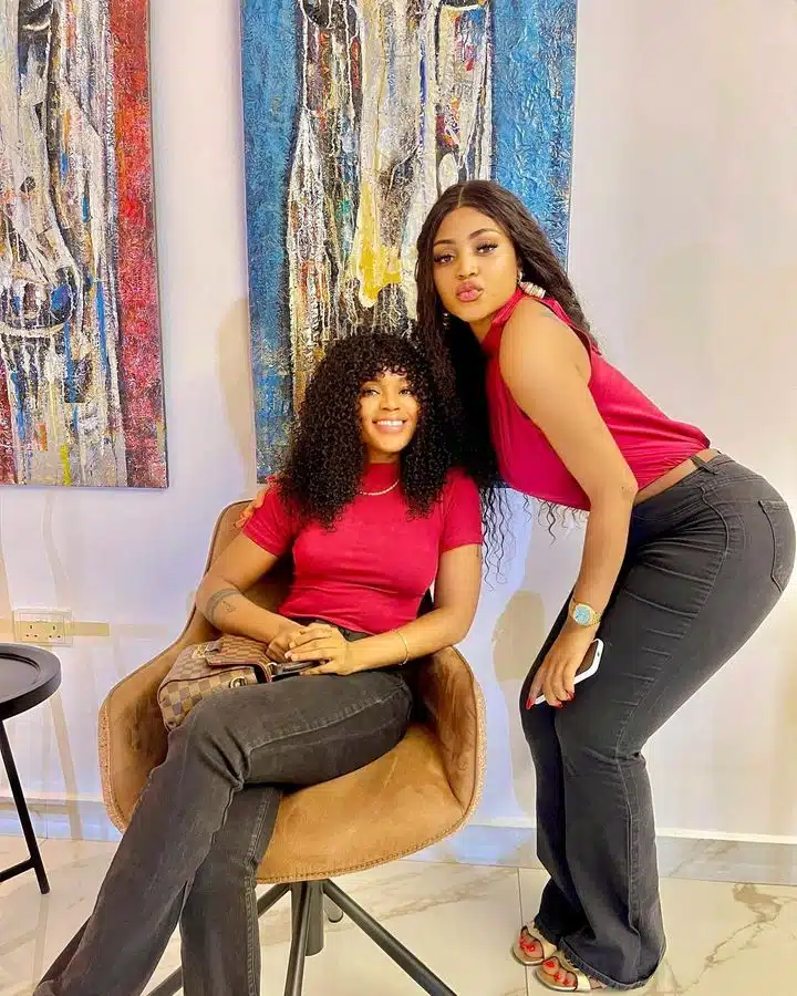 regina daniels friend casie snow