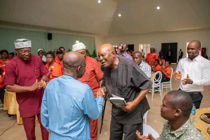 Otti rewards Abia paralympics athletes with employment, cash gifts