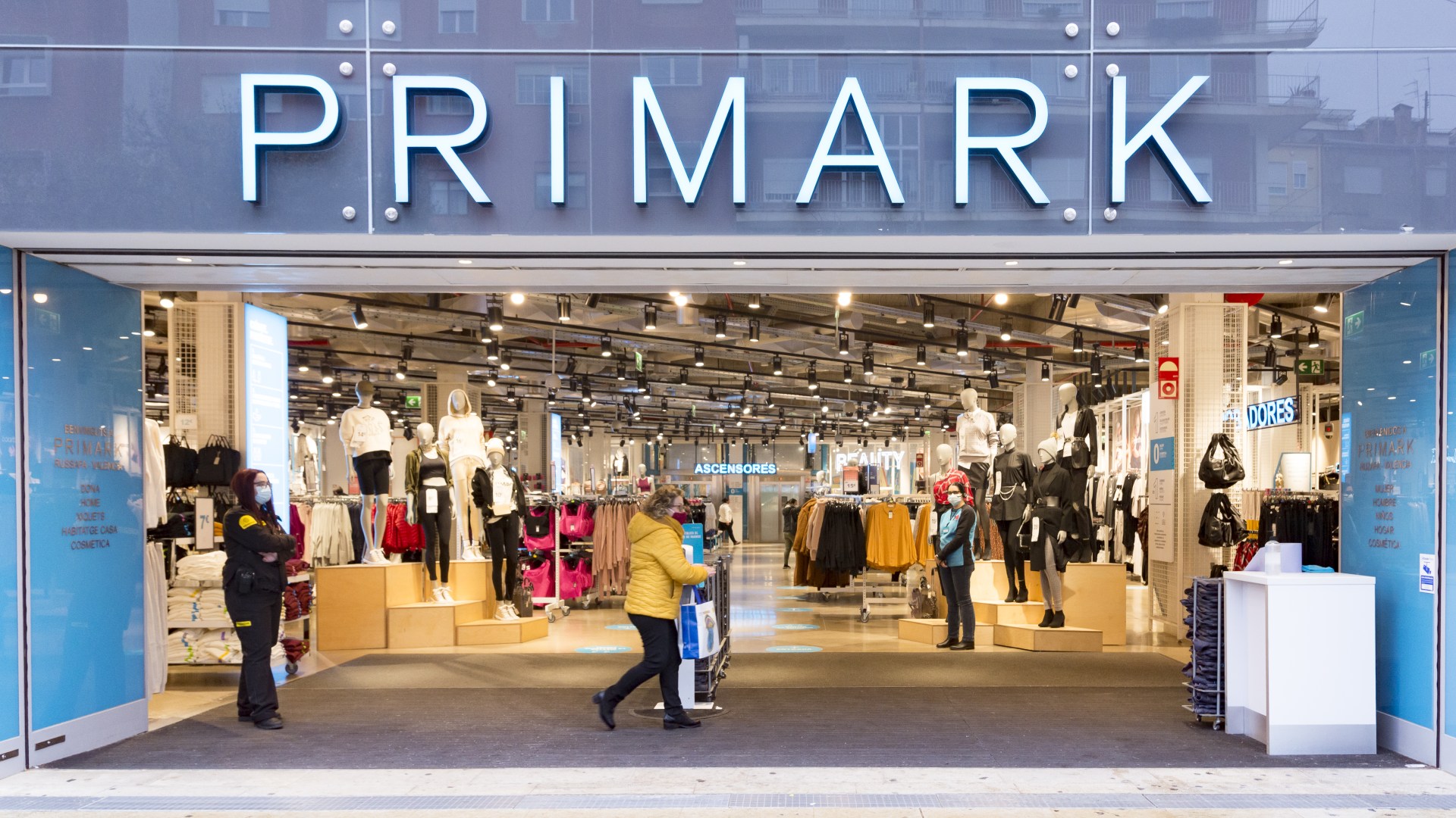 Primark click and collect launches at six more stores TODAY - see the full list of locations and if one's near you