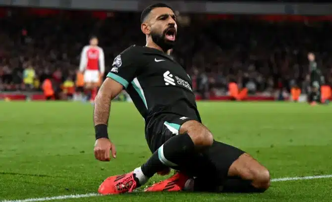 Salah’s late goal frustrates Arsenal's efforts to close gap in EPL race