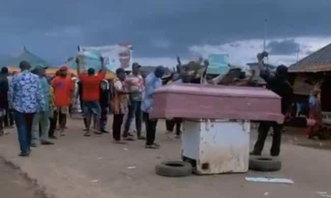 Youths Display Coffin As Massive Protest Against Hunger Erupts In Rivers