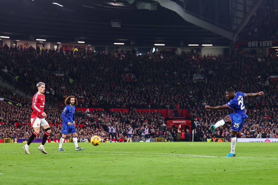 Moises Caicedo crashed in a brilliant volleyed equaliser just minutes later