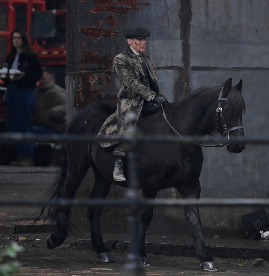 The Irish actor was also seen riding on a black stallion through the crime-ridden streets