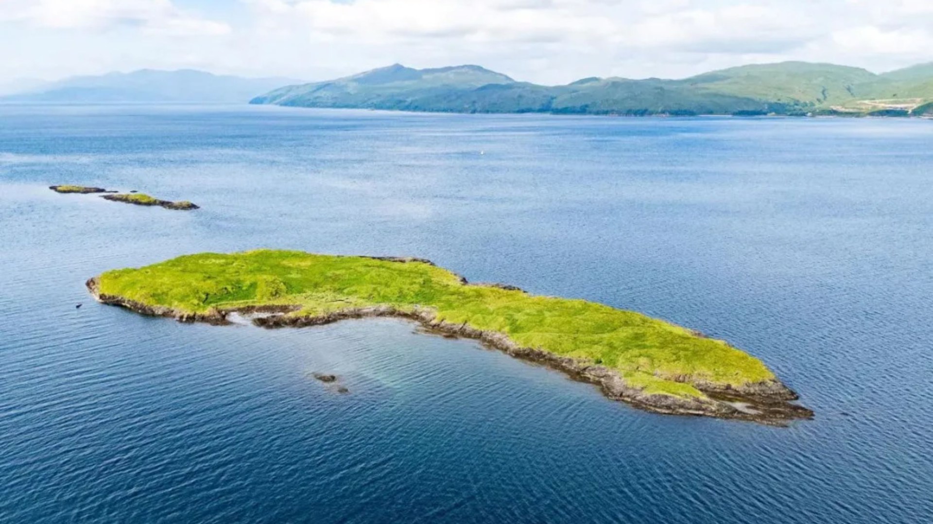 Buy a PRIVATE ISLAND cut off from the outside world for just £125k - with picturesque views & only seals for neighbours