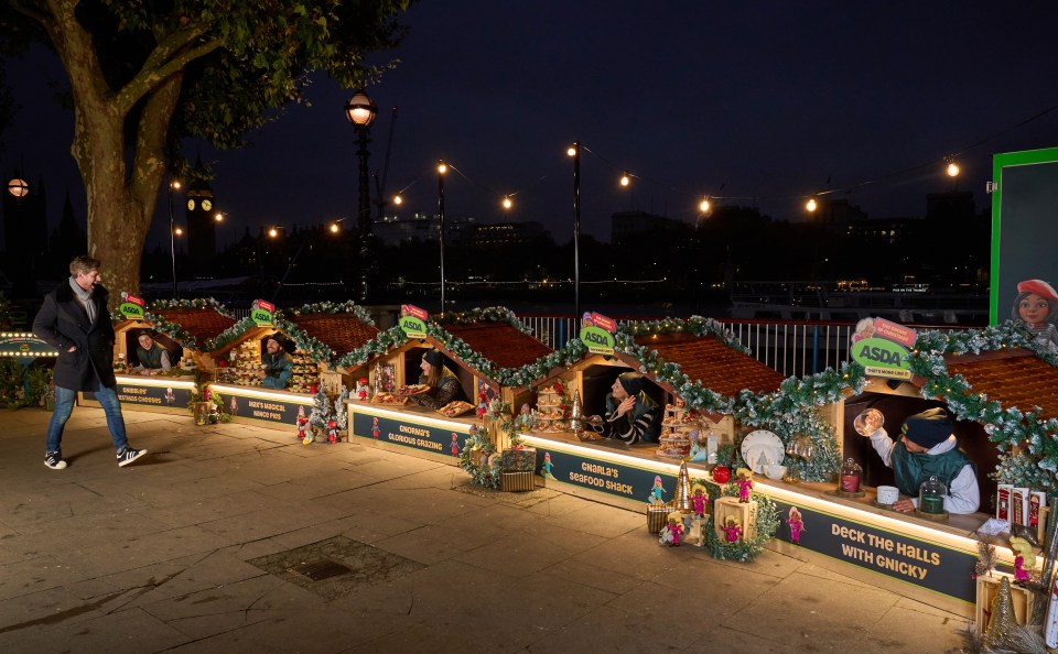 The market featured five mini market stalls bringing the festive cheer