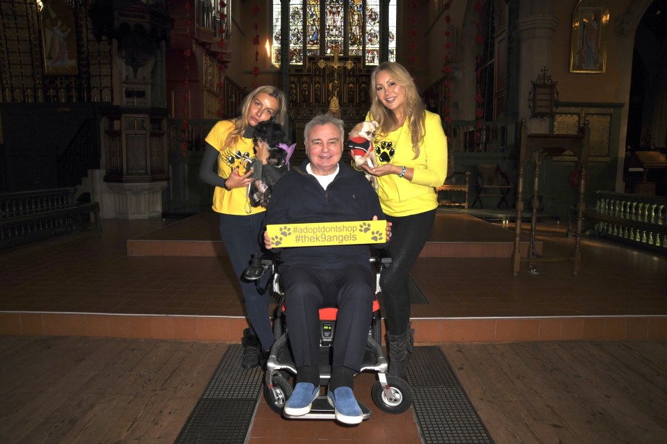 Eamonn pictured with the K-9 Angels to celebrate their upcoming concert