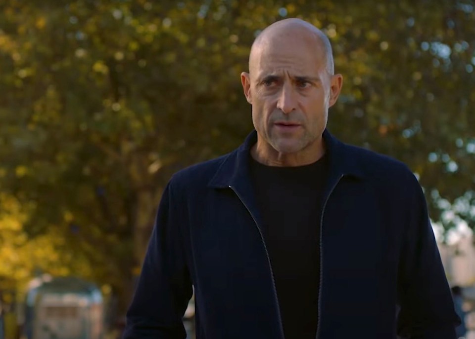 Mark Strong plays a surgeon in the hit show