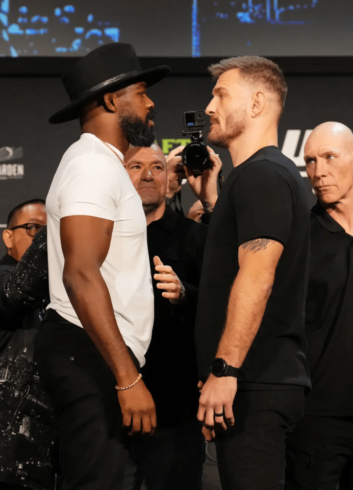 Miocic, 42, challenges Jon Jones for the heavyweight title at UFC 309