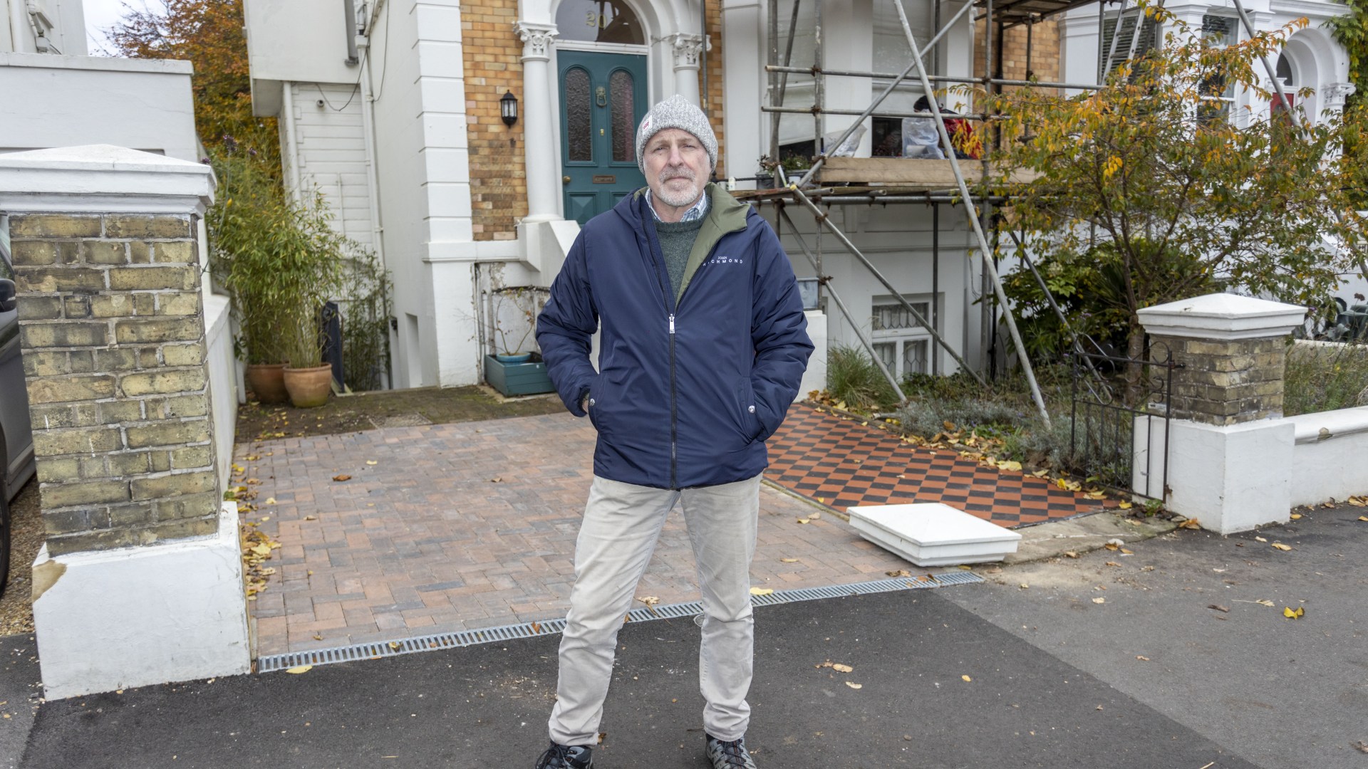 BBC star refused permission to build driveway for 'bizarre reason' - even though it's EXACTLY the same as his neighbours