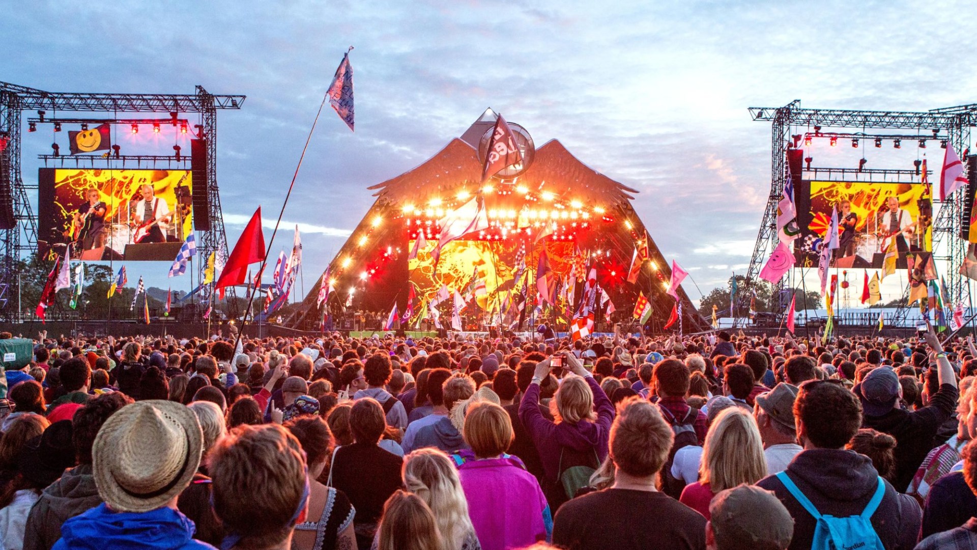 Glastonbury fans scramble to buy 2025 tickets - but notice 'same issue' with massive change to buying process