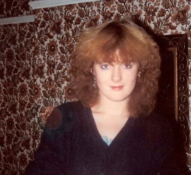 Curl power Jane with her perm