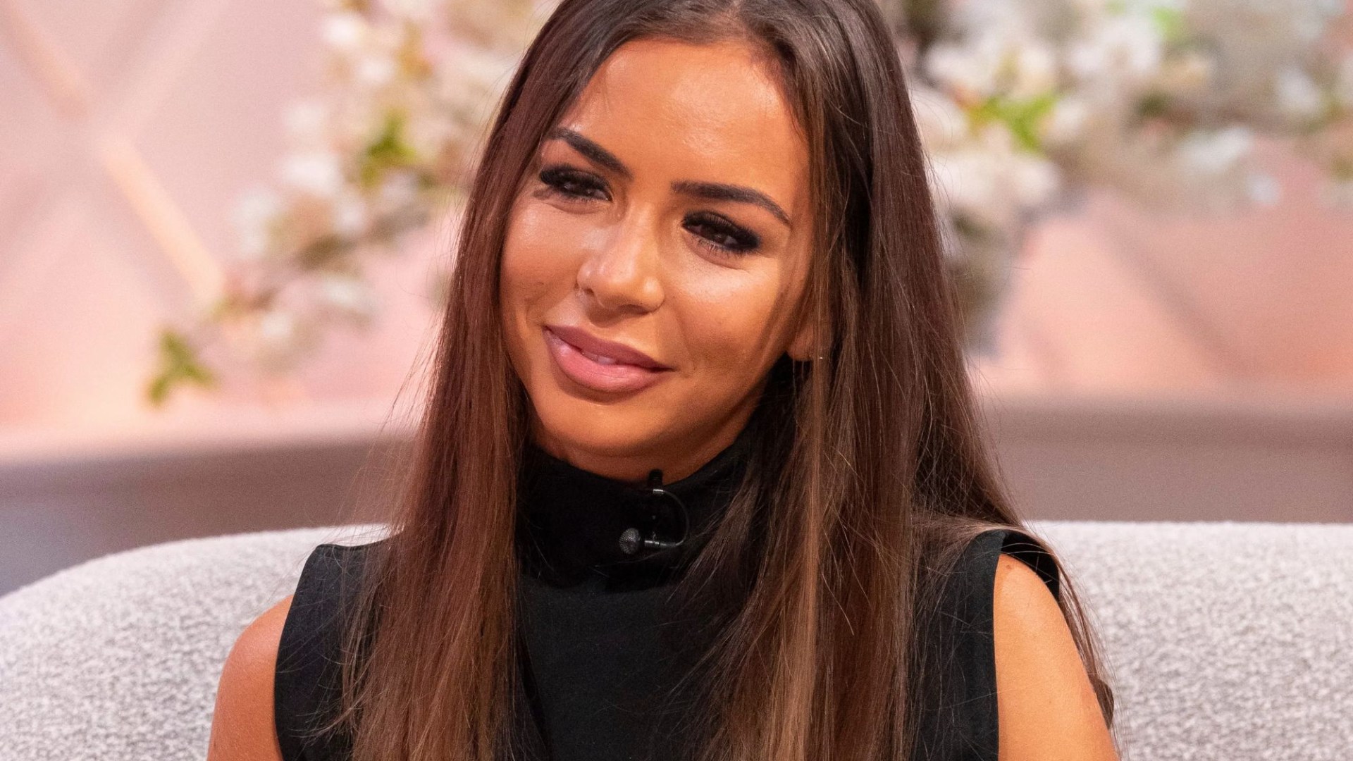 Towie and Love Island star flogs old clothes for five quid online as she slashes prices