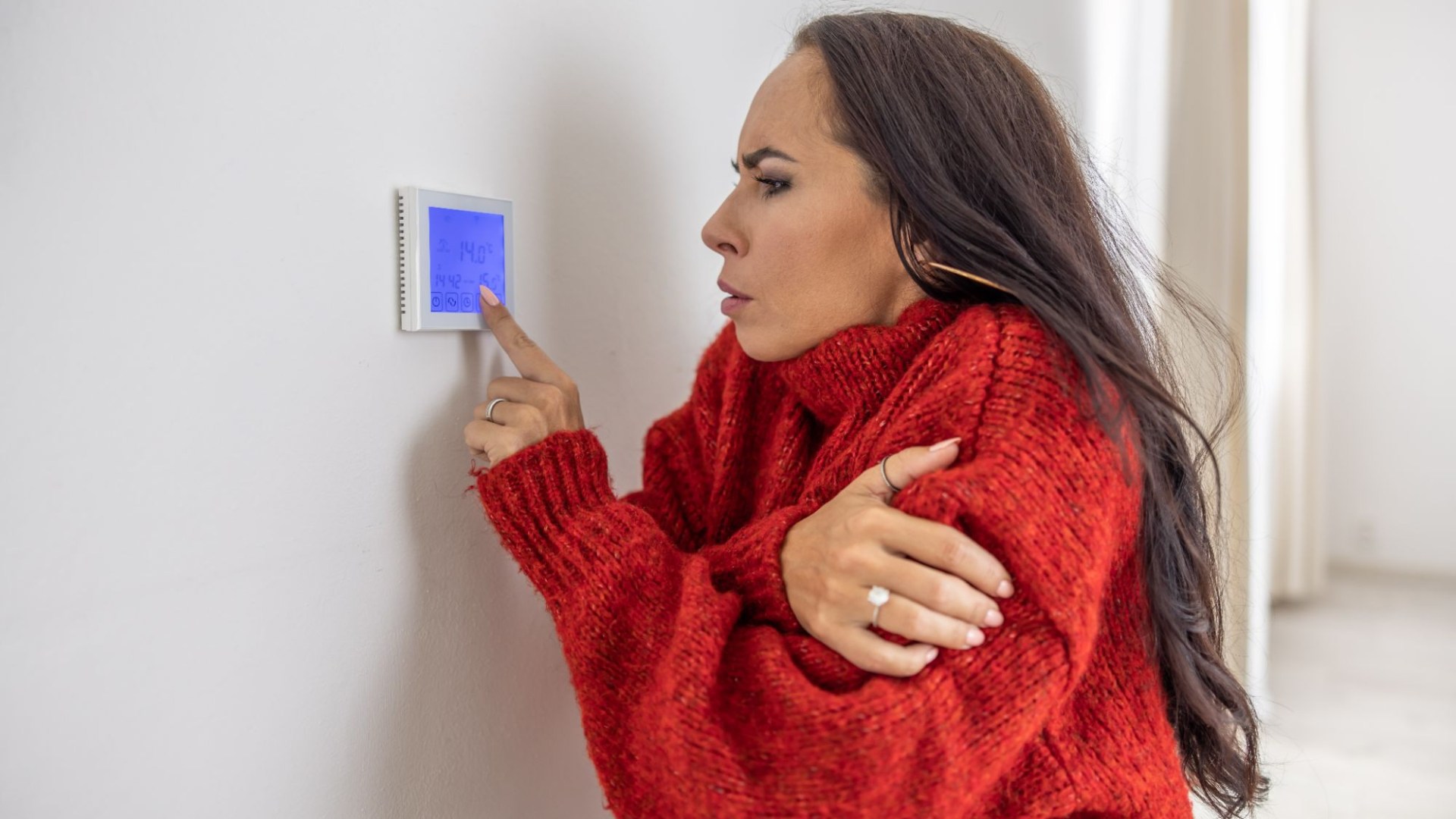 Pro plumber shares the exact temperature your thermostat needs to be at to make sure you avoid pricey frozen pipes – The Scottish Sun