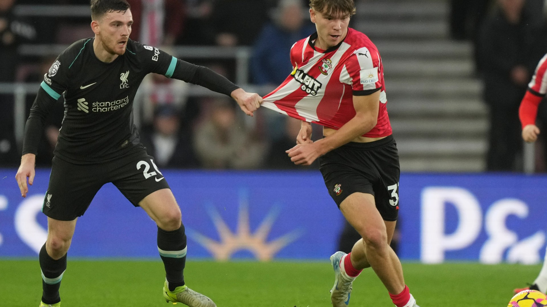 Arsenal fans demand Gunners 'throw money' at Southampton star after he 'sends Andy Robertson into retirement'