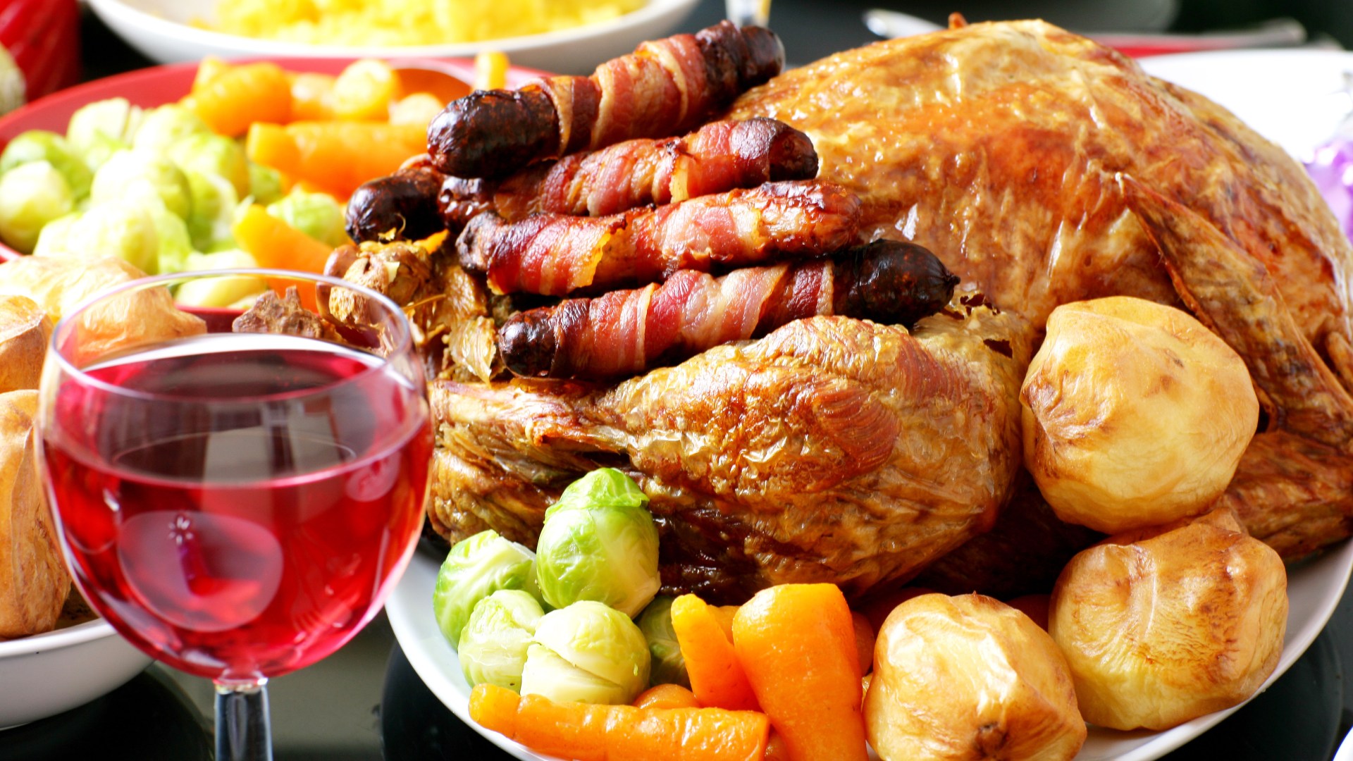 Scotland's cheapest supermarket for saving money on Christmas dinner revealed - with essential item for less than £2