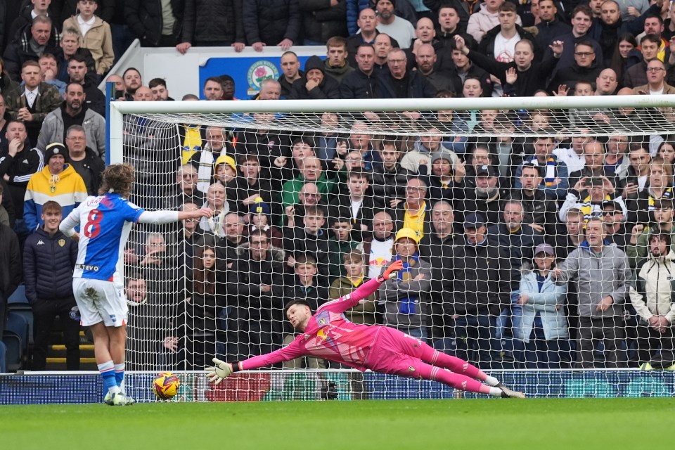 Cantwell scored from the penalty spot