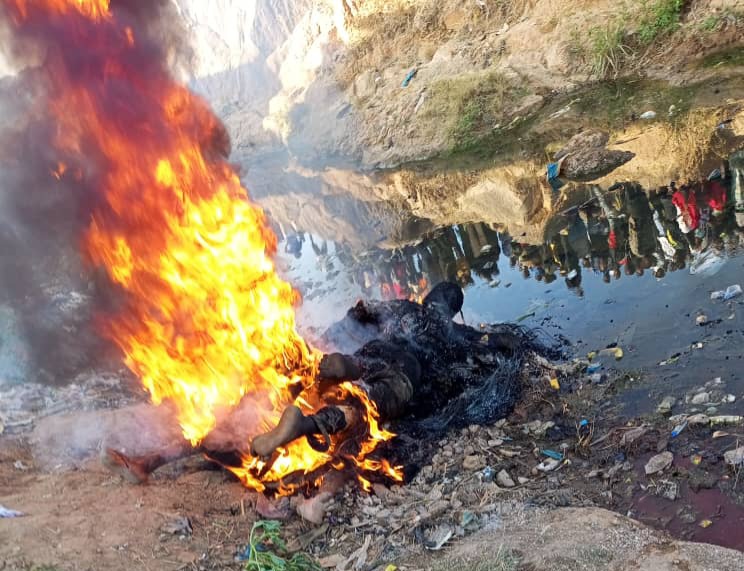 2 Suspected Cultists Set Ablaze In Plateau Community