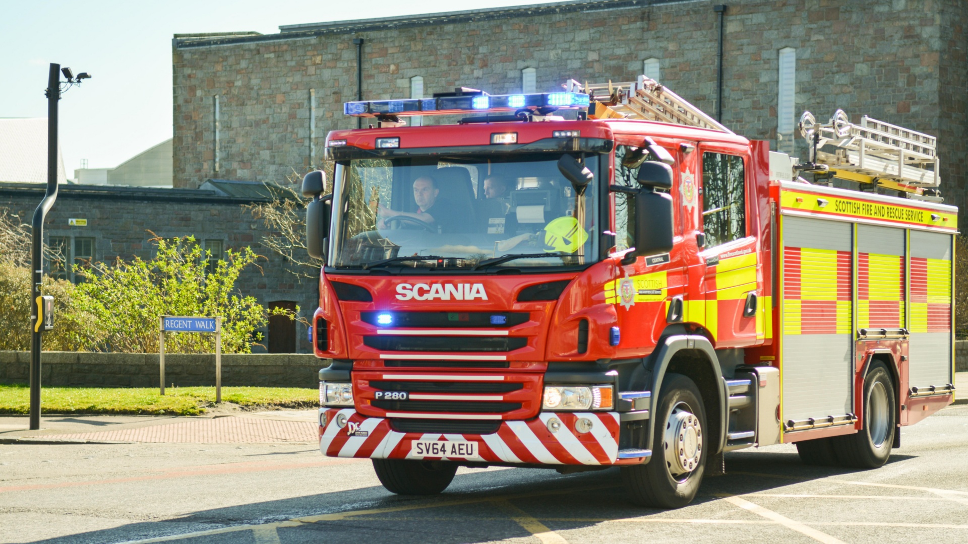 Emergency crews scrambled to Scots industrial estate over second chemical leak