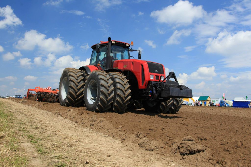 Federal Gov't To Procure 32,500 Tractors To Boost Agric Mechanisation