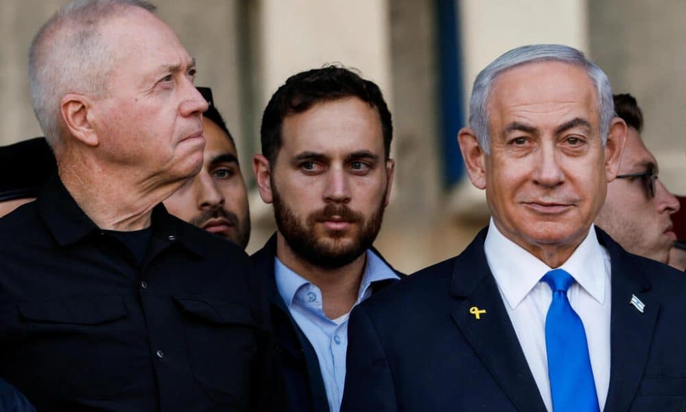 Israel’s Netanyahu Fires Defence Minister