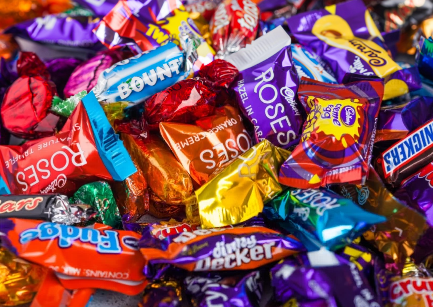 Major supermarket slashes price of Quality Street, Celebrations & Heroes tubs as shoppers rush to nab deal