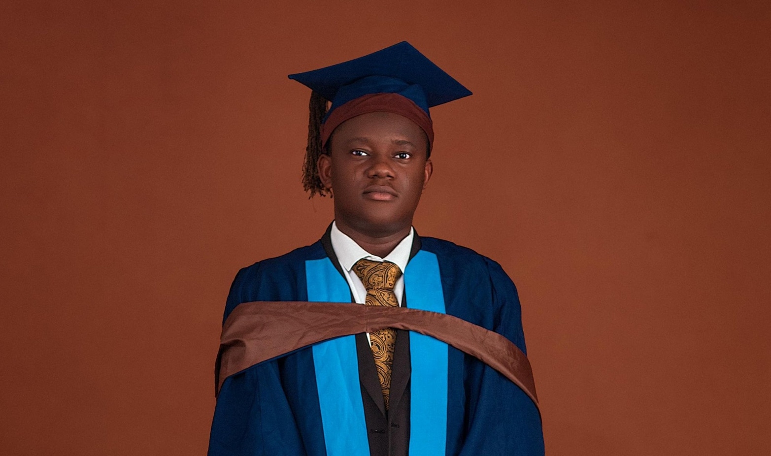 OOU graduate bags 4.88 CGPA, receives ₦500k reward from Ogun government