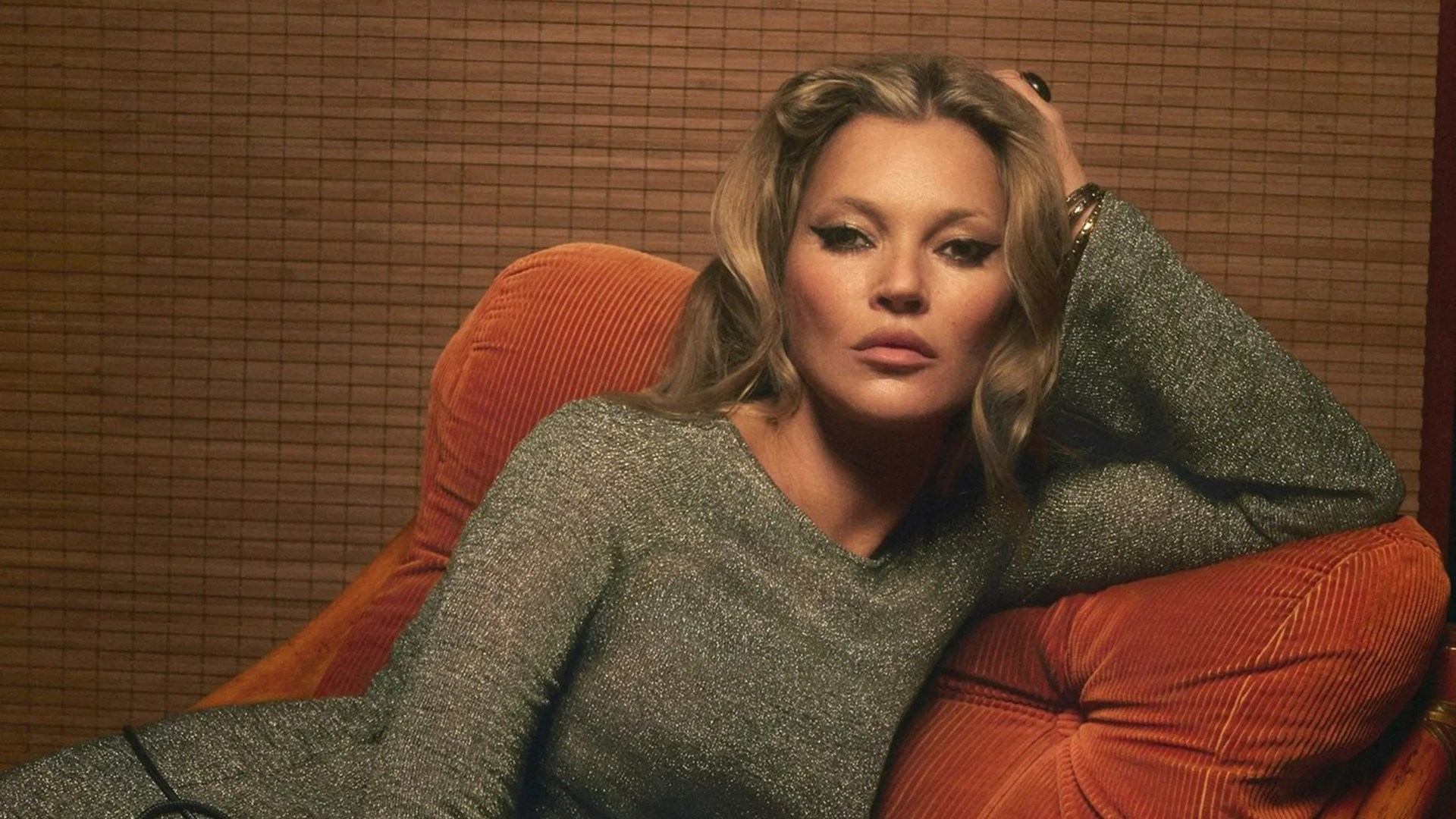 The genius fashion formula Kate Moss swears by to appeal to the masses & could make her £3m just days after Zara launch