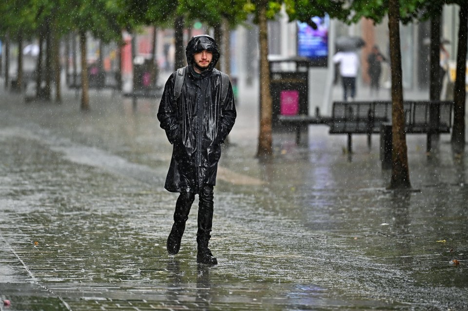 The rain warning is in place from Sunday to Tuesday