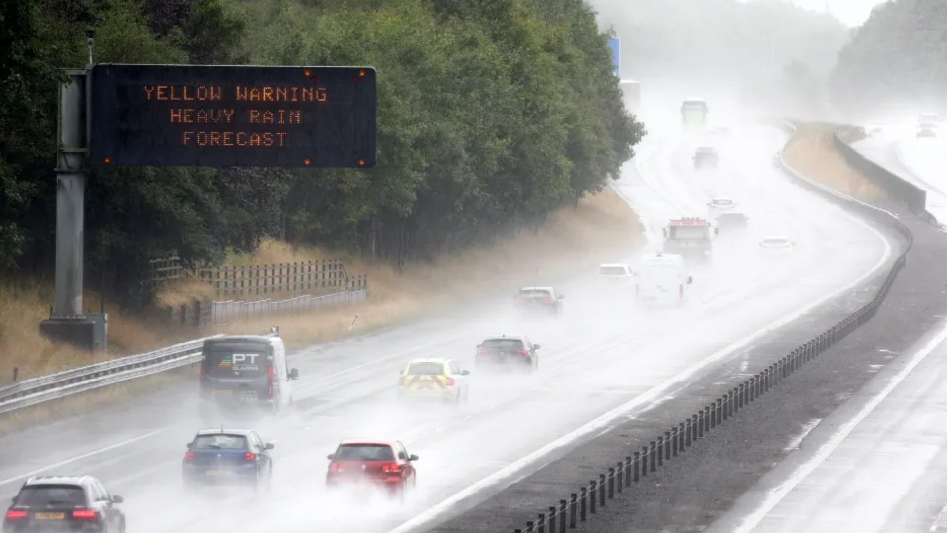 Exact time three days of rain hell to start for Scots as weather map reveals torrential downpours on way