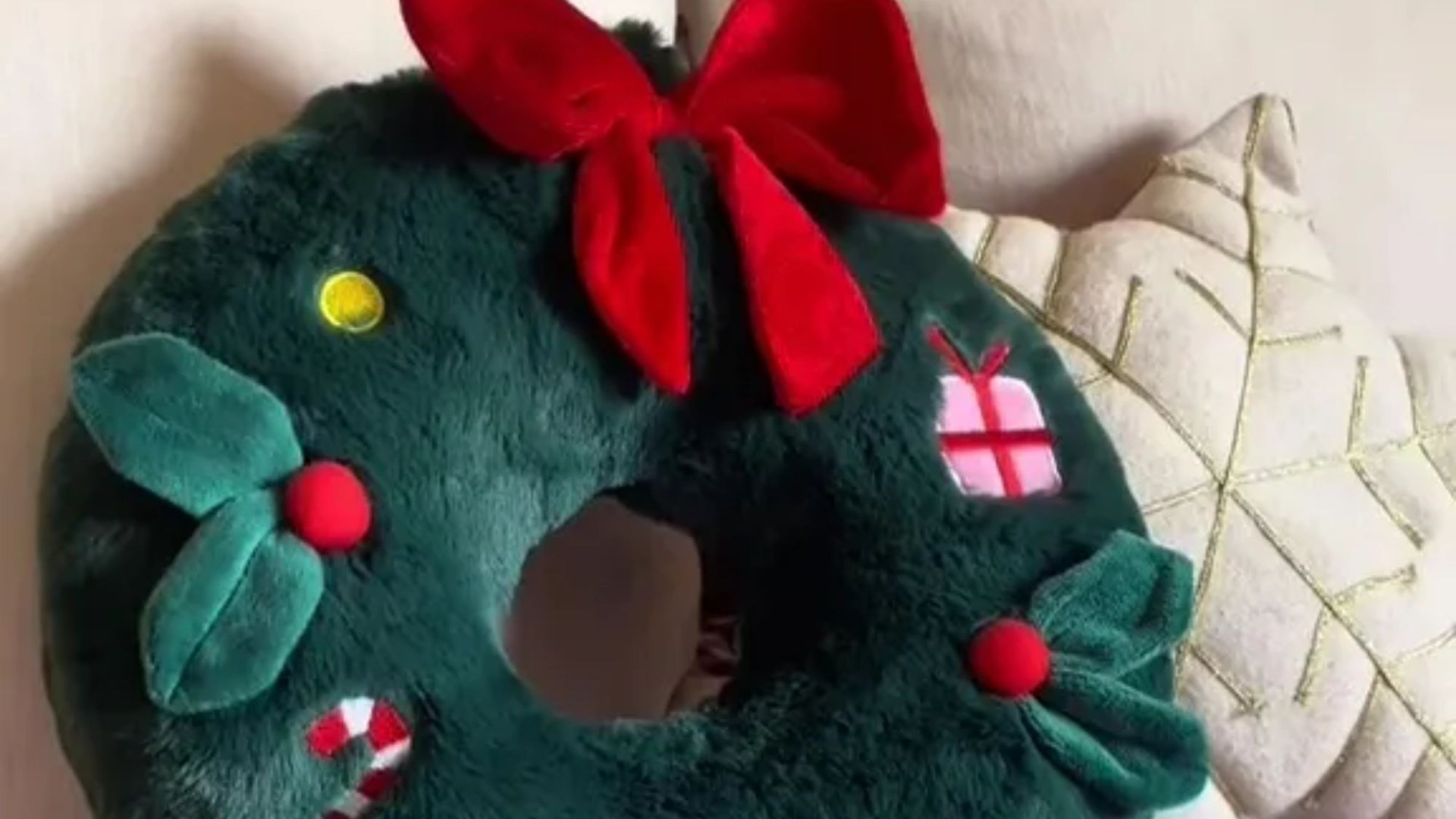 Brits racing to Primark for ‘the most adorable’ Jellycat wreath dupe that’ll save you over £60 on the real deal