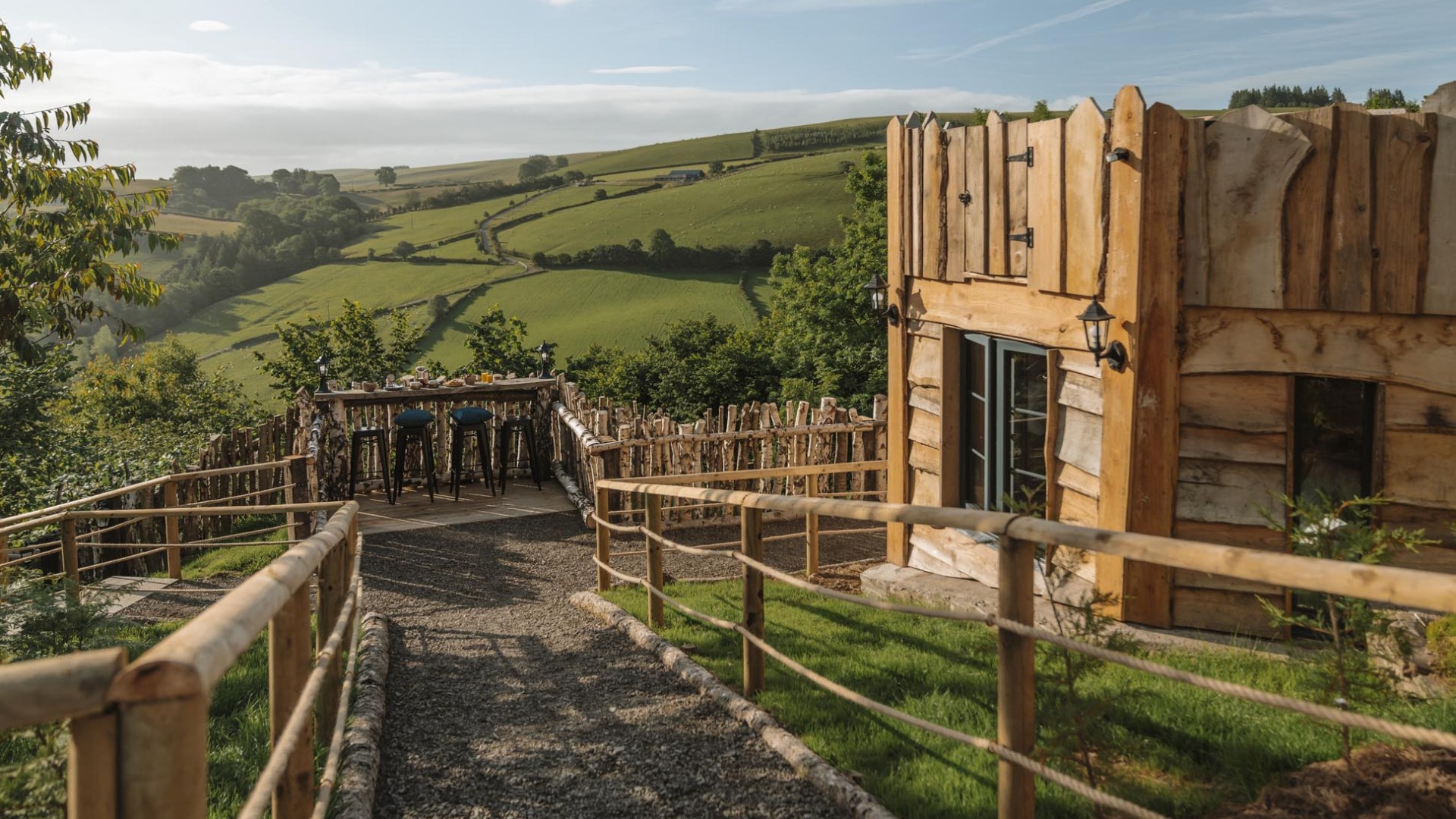 Quirky fort tower that looks like it belongs in Game Of Thrones is crowned one of most popular places to stay this year