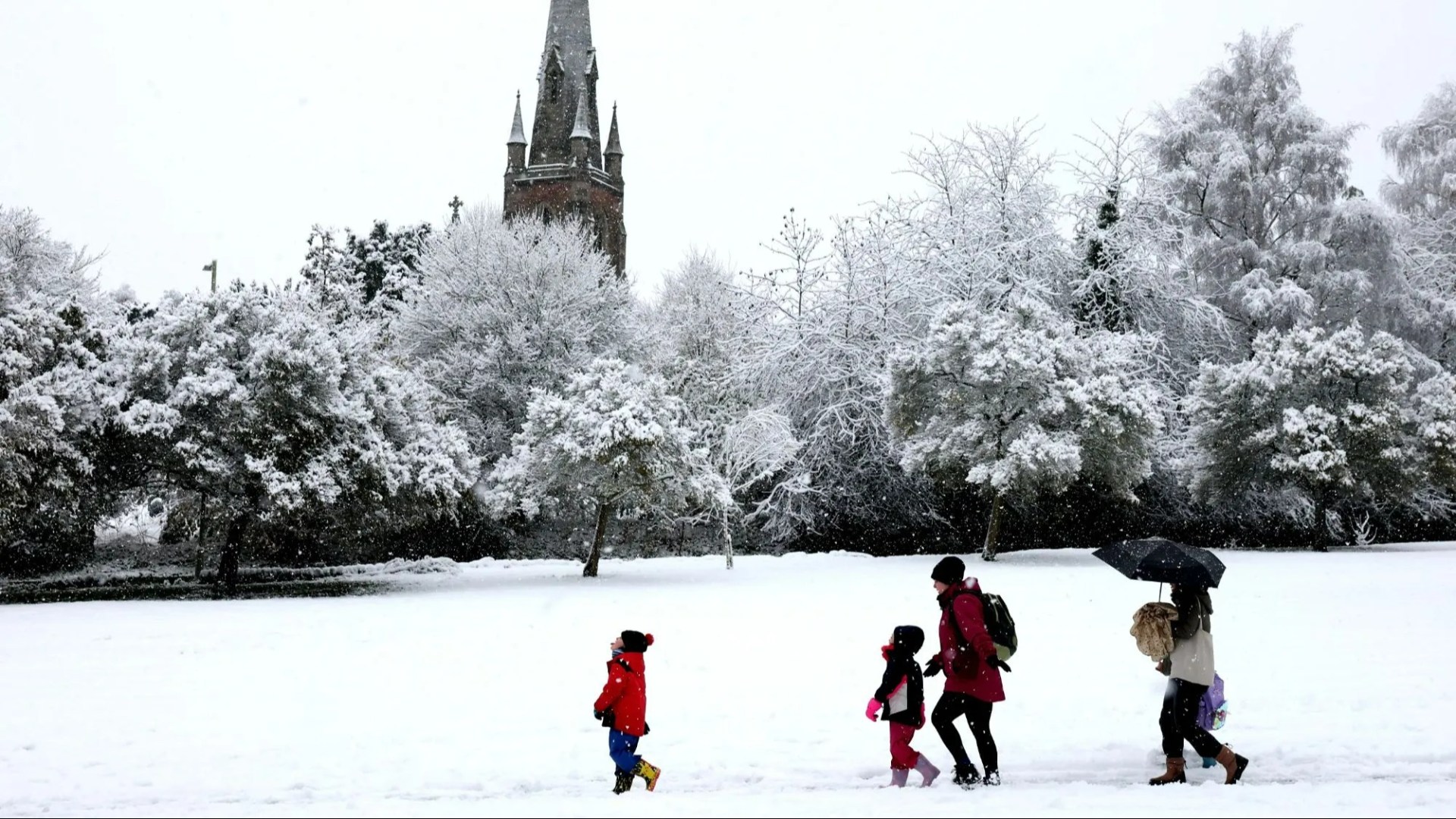 Scotland's white Christmas forecast update as major weather twist on the way